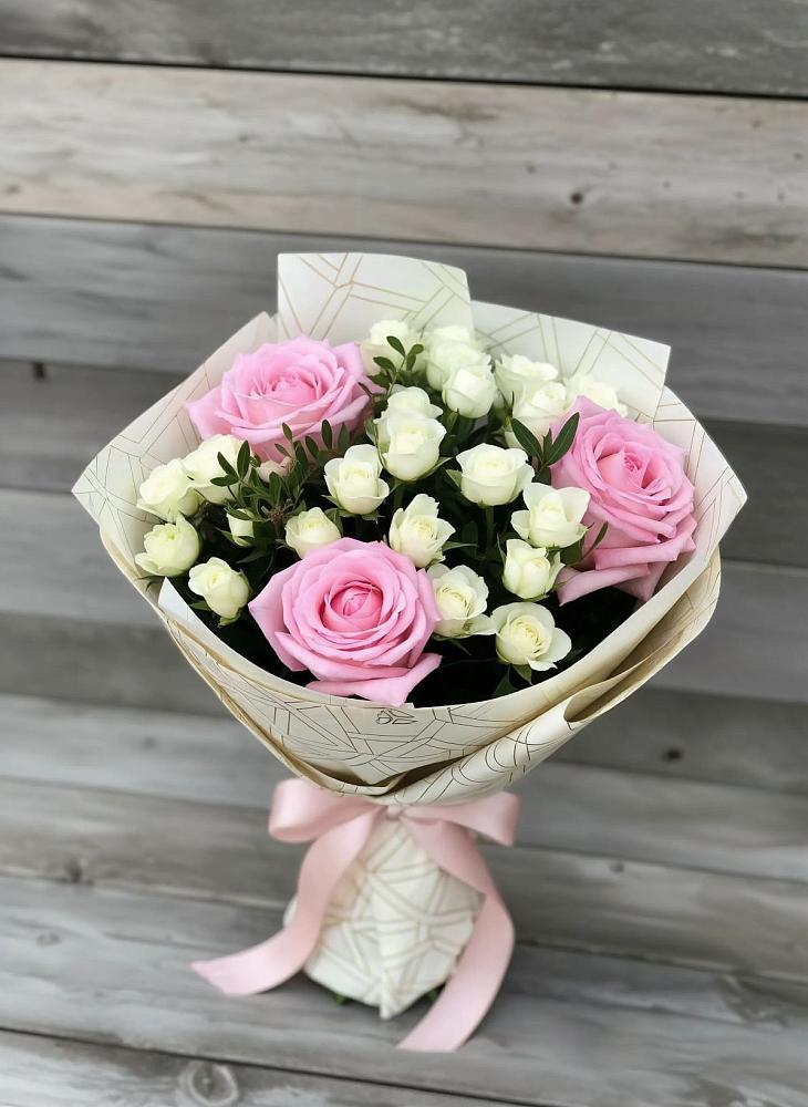 Букет цветов из: Розы в Бесленеевской