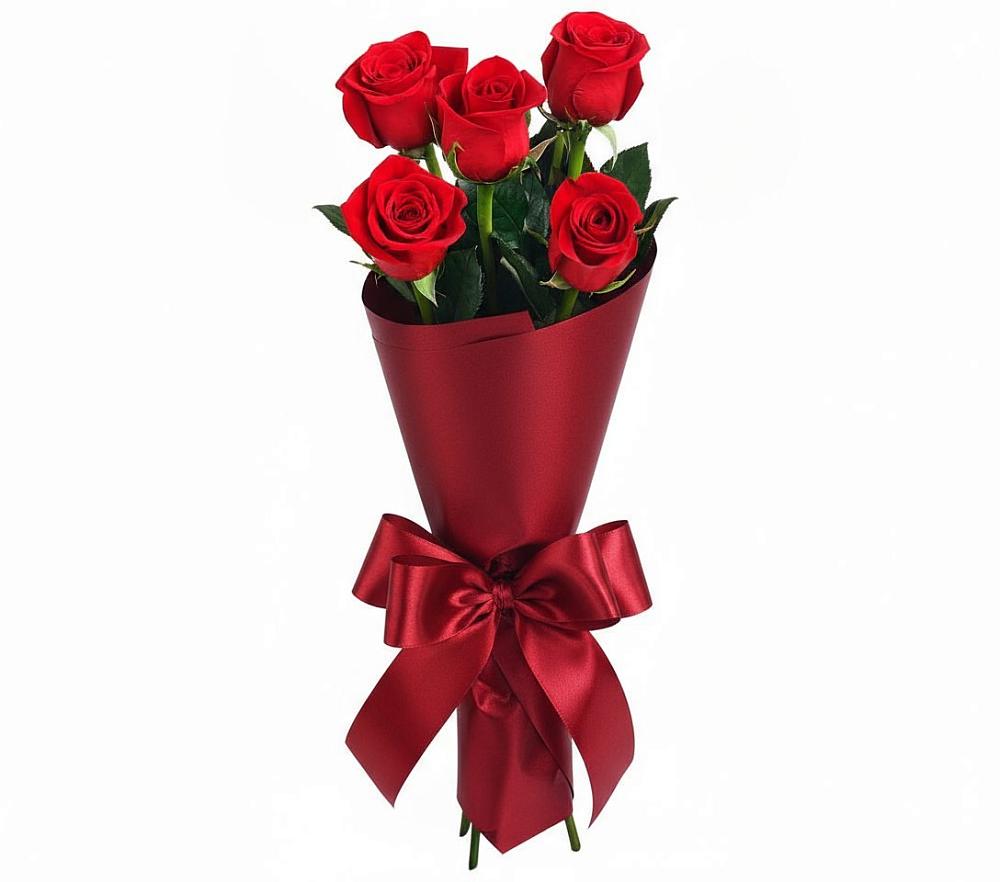 Букет 5 Красных роз Эдлесс Лав в Бесленеевской