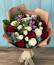 Букет цветов из:  Розы и Альстромерии #REPLACE_PRED# Бесленеевской