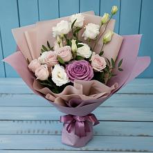 Букет цветов из:  Розы и Лизиантусы #REPLACE_PRED# Бесленеевской