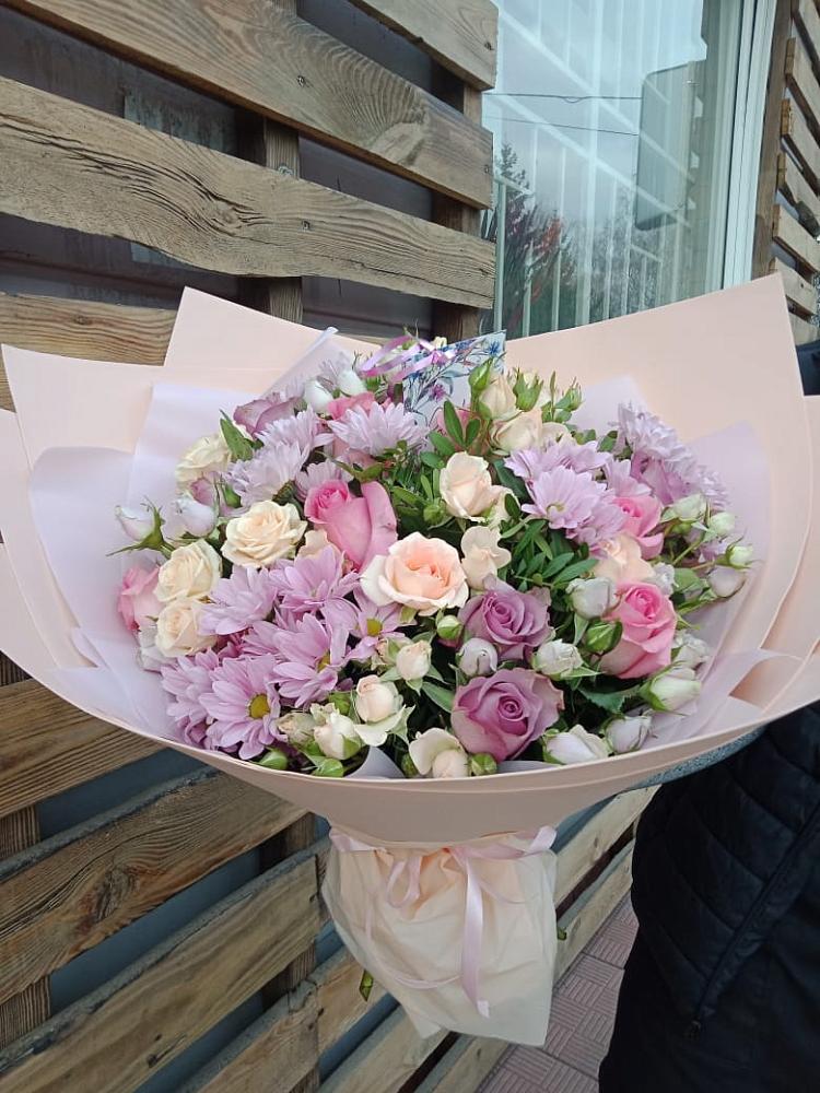 Букет цветов из: Розы и Хризантемы в Бесленеевской