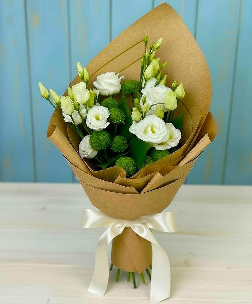 Букет цветов из: Хризантемы и Лизиантусы в Бесленеевской