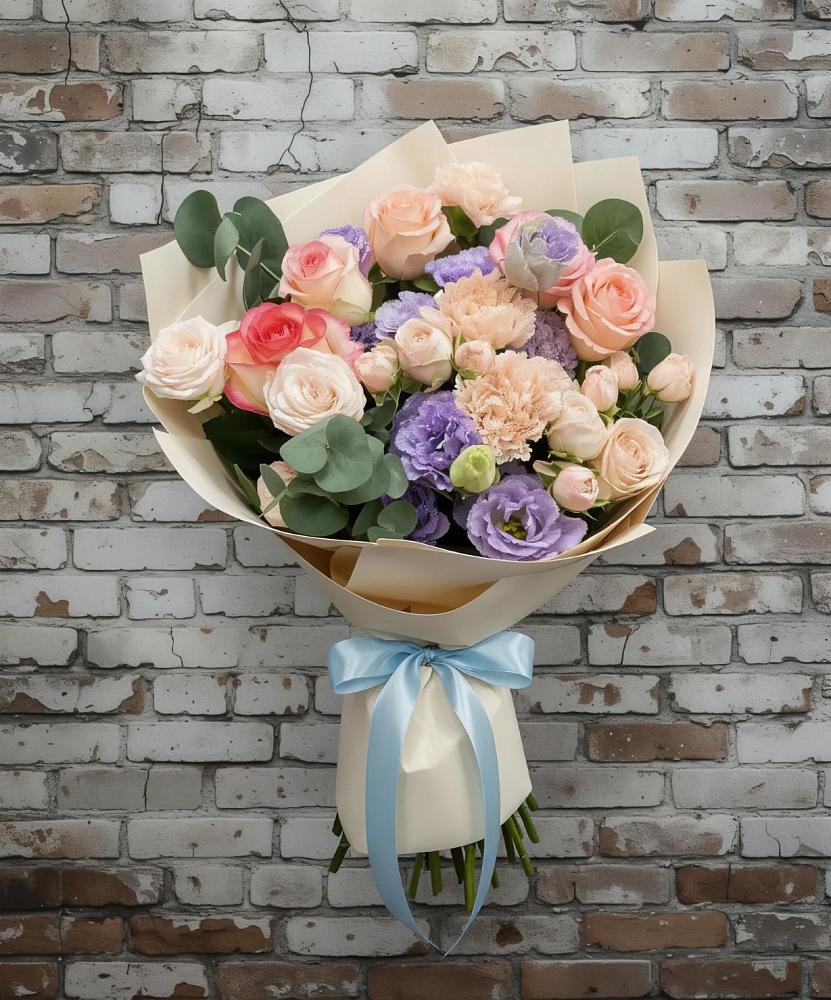 Букет цветов из: Розы, Лизиантусы и Гвоздики в Бесленеевской