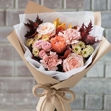 Букет цветов из:  Гвоздики, Хризантемы и Розы в Бесленеевской