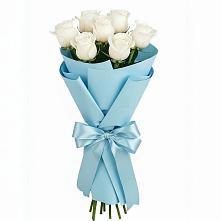 Букет 7 белых роз Проуд в Бесленеевской