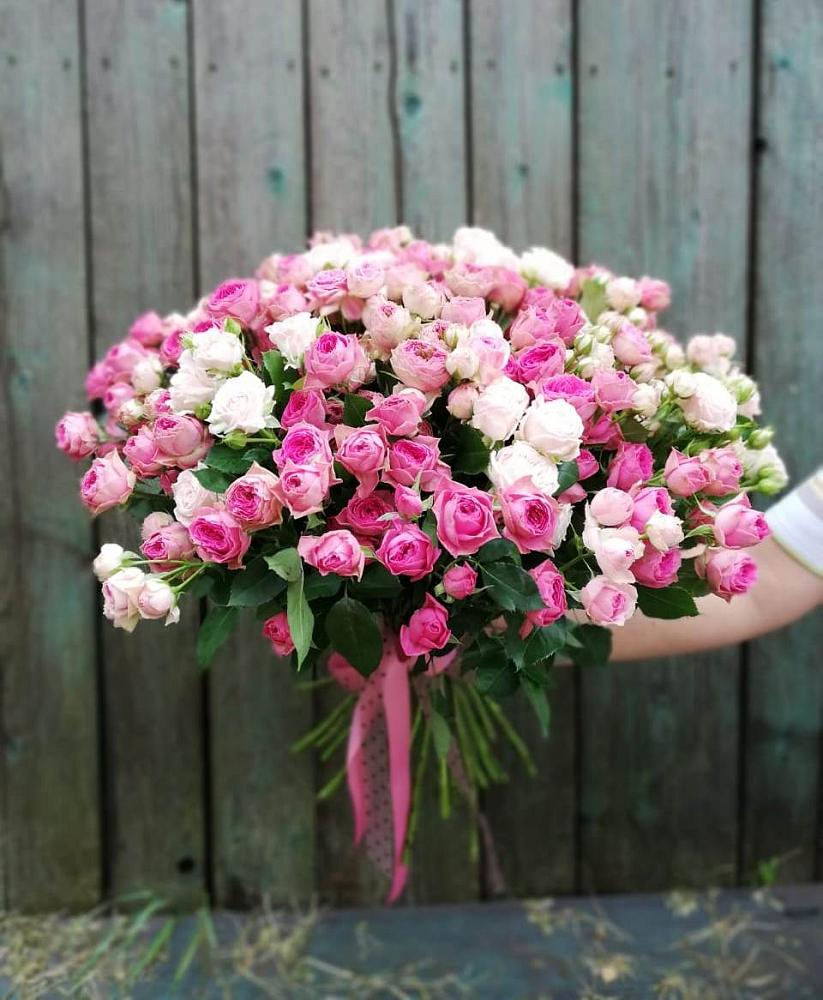 Букет Розовые кустовые розы Натали и Лав Лидия в Бесленеевской