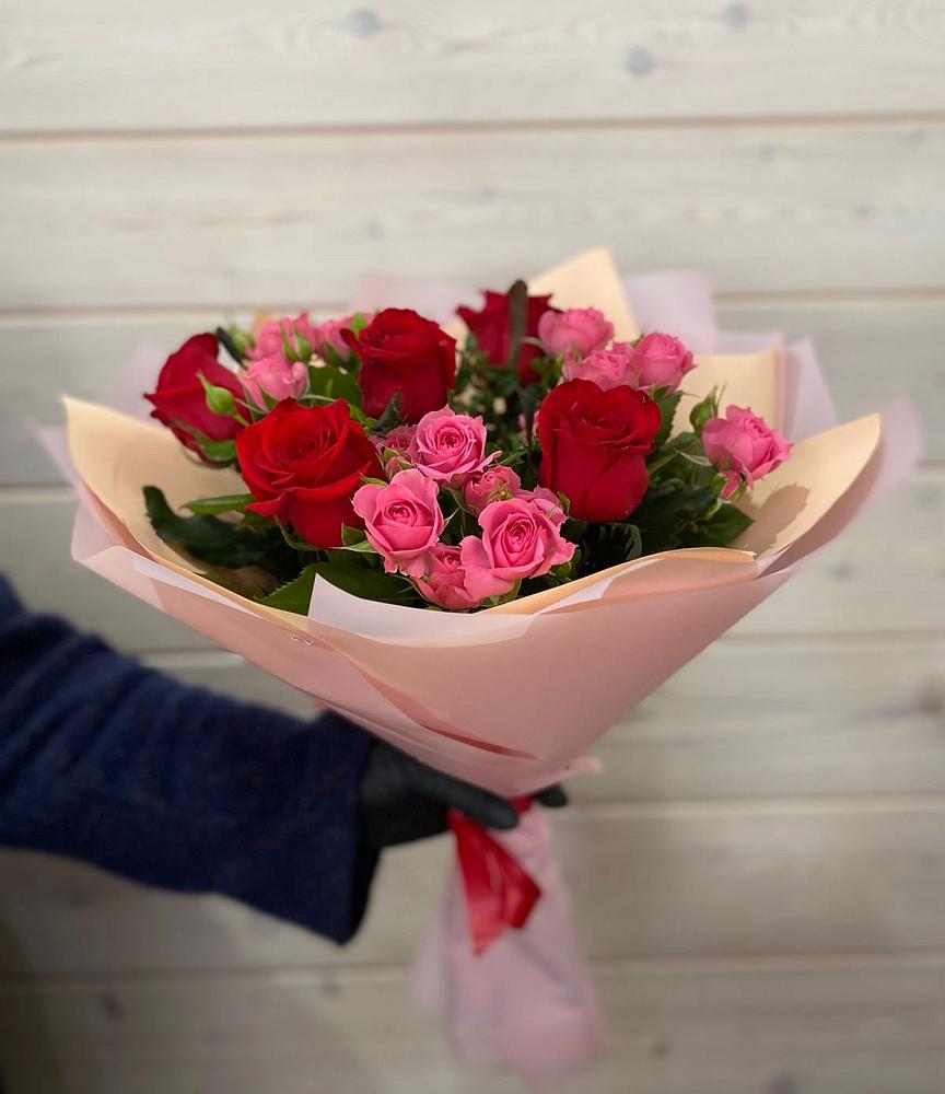 Букет цветов из: Розы в Бесленеевской
