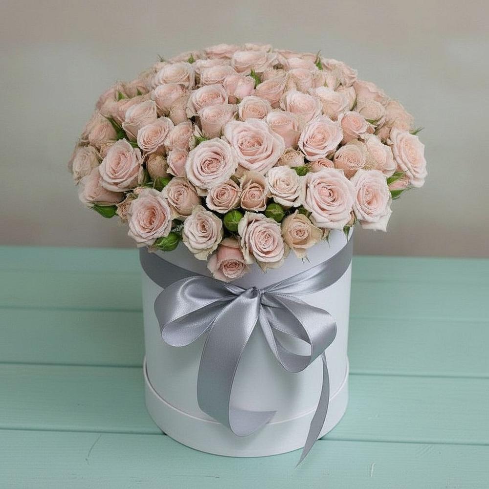 Цветочная композиция из Розы в шляпной коробке в Бесленеевской